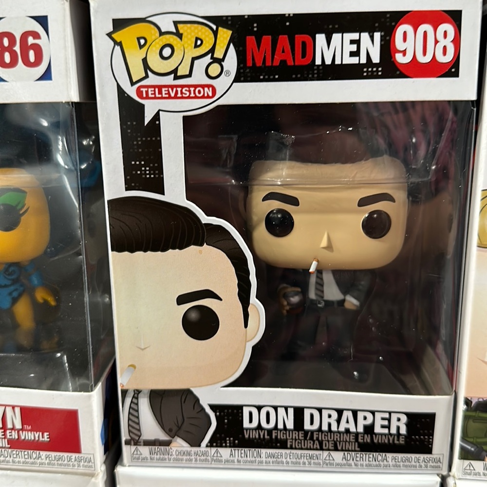 POP TELEVISION - FUNKO “Don Draper” MADMEN
